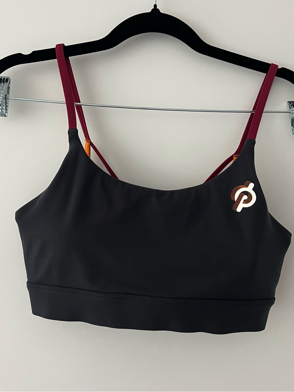 Peloton Women’s Cadence Peak Strap Speed Up Sports Bra Size Medium